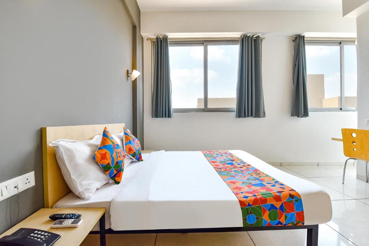 אחמדאבאד Fabhotel Kaviya - Bopal מראה חיצוני תמונה