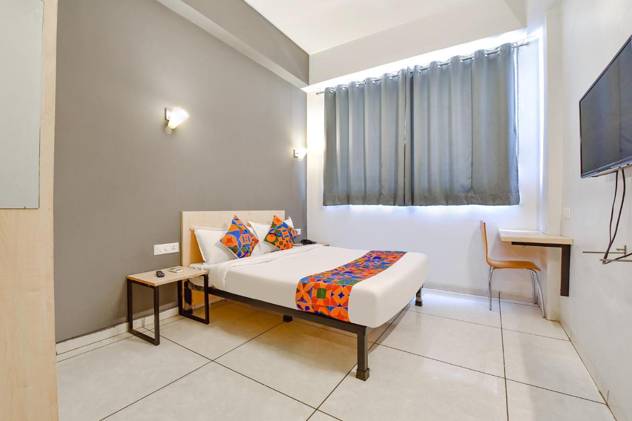 אחמדאבאד Fabhotel Kaviya - Bopal מראה חיצוני תמונה